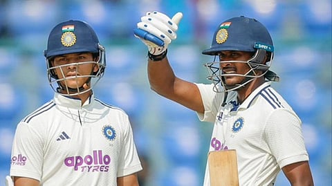 யஷஸ்வி ஜெய்ஸ்வால் 173*, சாய் சுதர்சன் 87 ரன் விளாசல்: முதல் நாளில் இந்திய அணி 318 ரன் குவிப்பு