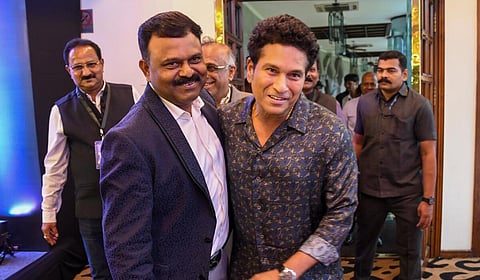 இதுனாலதான் சச்சின் டெண்டுல்கர் ஒரு ‘பெரிய மனுஷன்’- நெகிழ்ச்சியடைந்த பிரவீன் ஆம்ரே