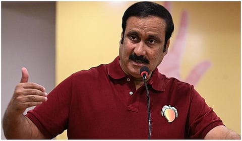 அரசு உதவி பெறும் கல்லூரிகளை தனியார் பல்கலைக் கழகங்களாக்க அனுமதிப்பதா? - அன்புமணி கண்டனம்