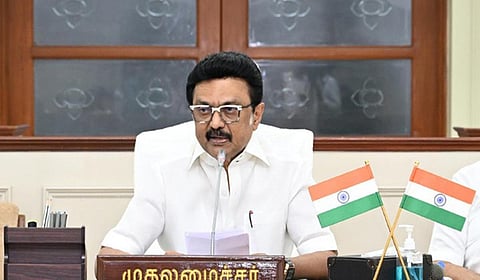 முதல்வர் ஸ்டாலின் உத்தரவின்படி சென்னையில் மழை முன்னெச்சரிக்கையாக 215 முகாம்கள் அமைப்பு