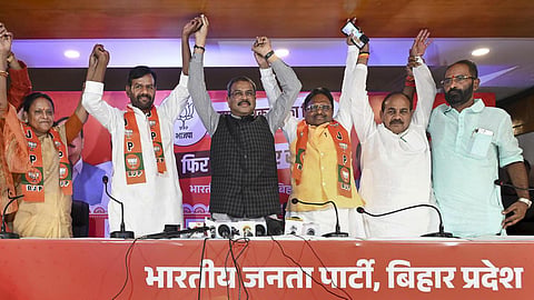 தகுதி நீக்கம் செய்யப்பட்ட ஆர்ஜேடி முன்னாள் தலைவர் பாஜகவில் இணைந்தார்!