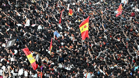 கரூரில் 41 பேர் உயிரிழந்த விவகாரத்தில் தவெக நிர்வாகிகள் மீது சிபிஐ வழக்கு பதிவு