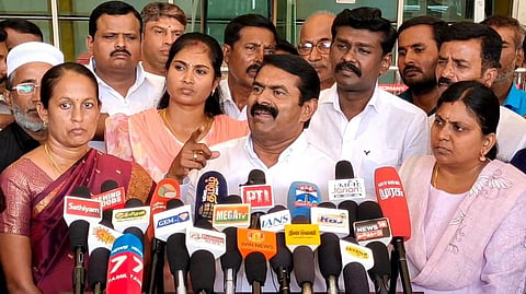 நெல் கொள்முதல் செய்யாமல் தெருவில் விட்டுவிடுவதே தமிழக அரசின் சாதனை: சீமான் கண்டனம்