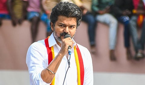 ‘தேர்தல் நெருக்கத்தில் எஸ்ஐஆர்-க்கு எதிரான அனைத்துக் கட்சிக் கூட்டம் திமுகவின் கபட நாடகம்’ - தவெக