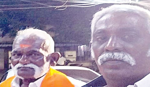 கைது செய்யப்பட்ட செல்வராஜ், சுரேஷ்.