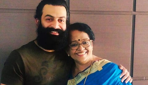 “நடிகர் பிருத்விராஜை குறிவைத்து தாக்குகிறார்கள்” - மல்லிகா சுகுமாரன் குற்றச்சாட்டு
