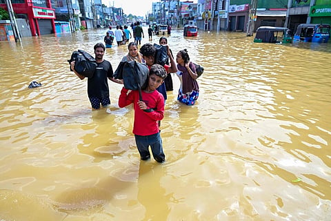 இலங்கையில் டிட்வா புயல் பாதிப்பு