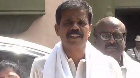 “நிலவு ஒருநாள் அமாவாசை காணும்” - திமுகவில் இணைந்தபின் விஜய்யை விமர்சித்த பி.டி.செல்வகுமார்