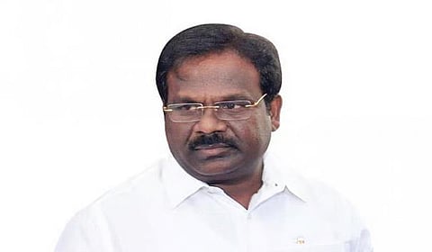 வன்கொடுமை தடுப்பு சட்டத்தின்கீழ் பாமக வழக்கறிஞர் பாலு உட்பட 6 பேர் மீது வழக்குப்பதிவு