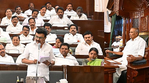 தமிழகத்துக்கு மத்திய அரசு ரூ.2,113 கோடி விடுவிக்கவில்லை: பேரவையில் முதல்வர் விமர்சனம்