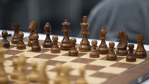 செஸ் போட்டியில் வென்றவர்களுக்கு பரிசளிப்பு!