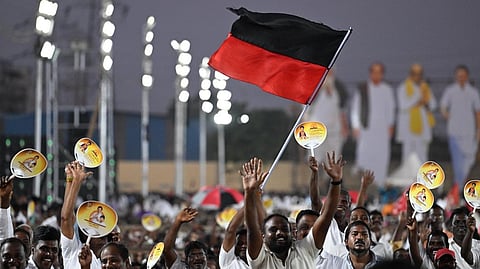 ‘தமிழ்நாடு தலைகுனியாது’ -
20 நட்சத்திர பேச்சாளர்களுடன்
பிப்.1 முதல் திமுக பிரச்சாரம்
