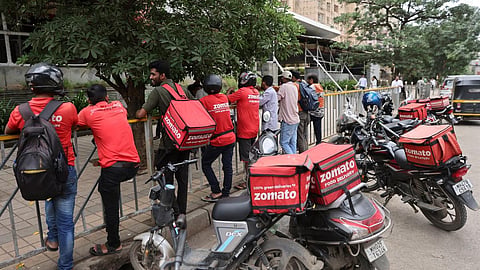 ‘கிக்’ தொழிலாளர்களை அடிமைப்படுத்தும் அல்காரிதம்