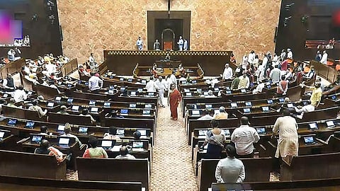 நாடாளுமன்ற அமளியால் இதுவரை ரூ.57 கோடி இழப்பு
