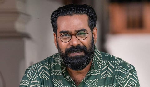 ‘புரமோஷனில் பங்கேற்காததால் நஷ்டம்’ - பிஜூ மேனன் மீது வழக்கு தொடர தயாரிப்பாளர் முடிவு