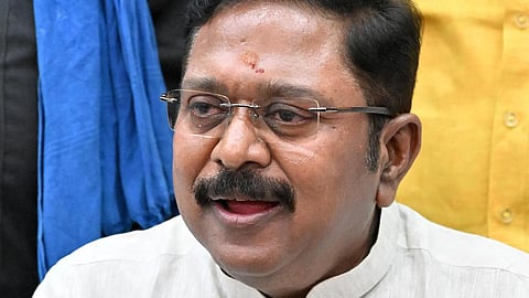“பதவிக்காக எதையும் செய்ய துணிந்து விட்டார் ஓபிஎஸ்” - தினகரன் தாக்கு