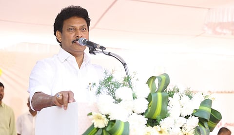 தமிழகம் முழுவதும் 654 அரசு உதவிபெறும் பள்ளிகளில் ரூ.42 கோடியில் உயர் தொழில்நுட்ப ஆய்வகங்கள்