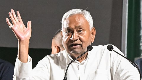 நிதிஷ் குமார்