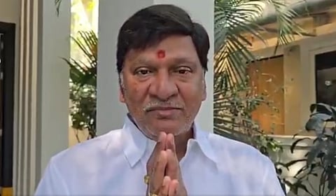 எம்.ஜி.ஆர் பற்றி அவதூறு பேச்சு: மன்னிப்பு கேட்டார் ராஜேந்திர பிரசாத்