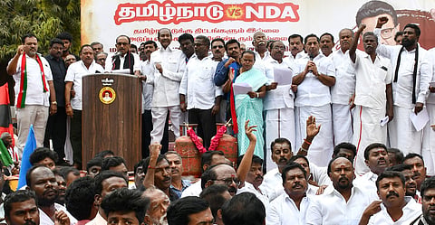 “அரசியல் தலைவர்களுக்கு குடும்ப ஒழுக்கம் முக்கியம்” - விஜய்யை மறைமுகமாக சாடிய வைகோ