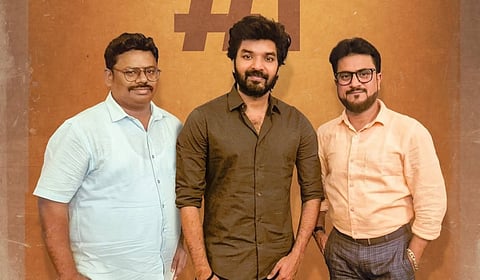 ஹீரோயின் இல்லாத படத்தில் ஜெய்