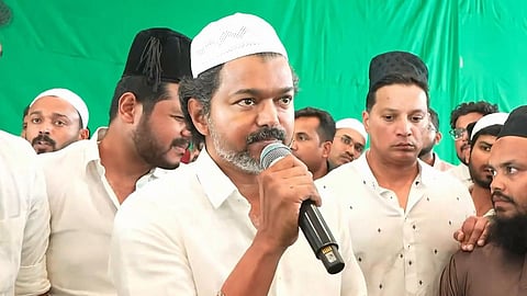 தவெக தலைவர் விஜய்