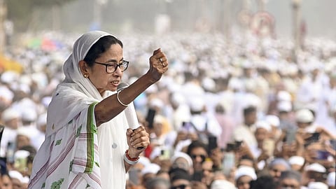 மேற்கு வங்க முதல்வர் மம்தா பானர்ஜி