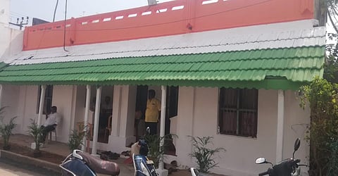 புதுச்சேரி தேர்தல்: தொகுதி பங்கீடு முடியாத சூழலில் தேர்தல் அலுவலகம் திறந்தார் நாராயணசாமி