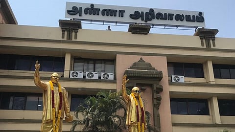 டெல்லியில் முடிவான ஒப்பந்தத்தை சொல்லும் வெறும் ‘அறிவிப்பாளர்’ பழனிசாமி: திமுக விமர்சனம்