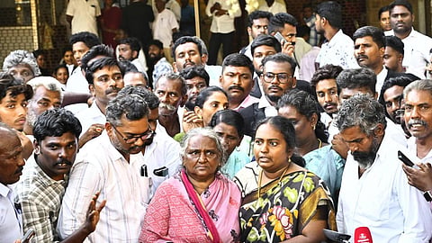 சாத்தான்குளம் வழக்கு: குற்றவாளிகளுக்கு உச்சபட்ச தண்டனை விதிக்க இறந்த ஜெயராஜின் மகள் கருத்து