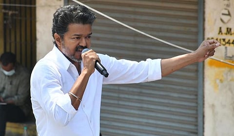 திமுகவுக்கு தடை இல்லை; எங்களுக்கு அனுமதியே இல்லை - தவெக நிர்வாகிகள் புகார்
