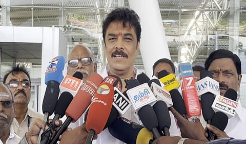 “மதுரை மத்திய தொகுதியில் இரட்டை இலை - உதய சூரியன் இடையேதான் போட்டி” - சுந்தர்.சி