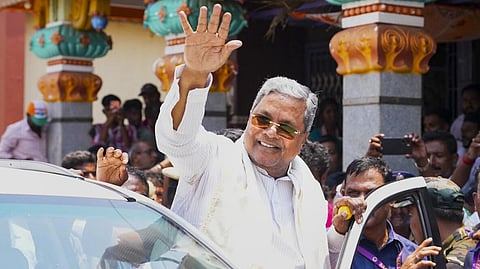 “முதல்வராக தொடர்வேன்” - சித்தராமையா திட்டவட்டம்