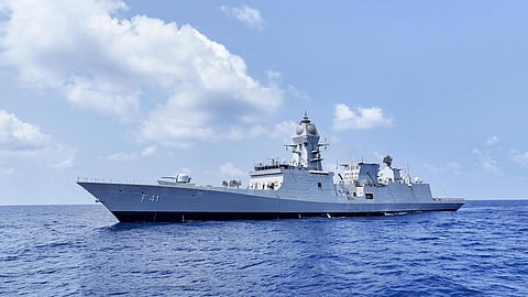 ஐஎன்எஸ் தாராகிரி போர்க்கப்பல் நாட்டுக்கு அர்ப்பணிப்பு