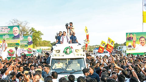 “உங்களுக்கு வந்தால் ரத்தம் எங்களுக்கு வந்தால் தக்காளி சட்னியா?” - திமுகவுக்கு பழனிசாமி கேள்வி