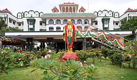 சாத்தான்குளம் வழக்கில் தூக்கு தண்டனை விதிக்கப்பட்ட 9 பேரும் ஜூன் 1-க்குள் மேல்முறையீடு செய்யலாம்: ஐகோர்ட்