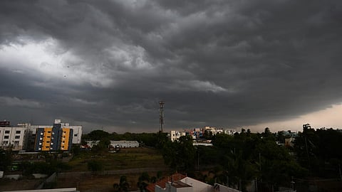 வானிலை முன்னறிவிப்பு: தமிழகத்தில் மே 12 வரை எந்தெந்த மாவட்டங்களில் கனமழை வாய்ப்பு?