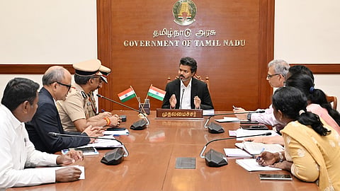 தமிழக சட்டம் ஒழுங்கு நிலை குறித்து முதல்வர் விஜய் ஆய்வு