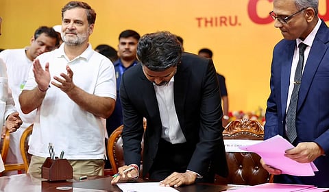 விஜய்யின் அறிவிப்புகளுக்கு பாமக, கம்யூனிஸ்ட் வரவேற்பு