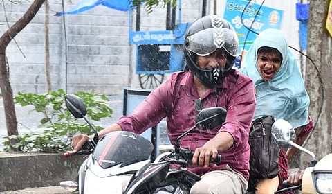 ஆழ்ந்த காற்றழுத்த தாழ்வுப் பகுதி: தமிழகத்தில் மே 19 வரை எங்கெல்லாம் மழை வாய்ப்பு?