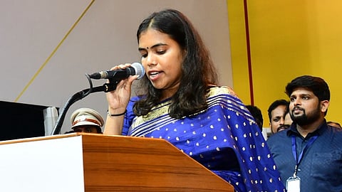 “அறியாமல் செய்த தவறு” - மாற்றுத் திறனாளிகள் குறித்த வார்த்தைக்கு மன்னிப்புக் கோரிய அமைச்சர் கீர்த்தனா