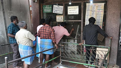 டாஸ்மாக் கடைகளில் கூடுதல் விலைக்கு மது விற்றால் ஒழுங்கு நடவடிக்கை: மேலாண் இயக்குநர் எச்சரிக்கை