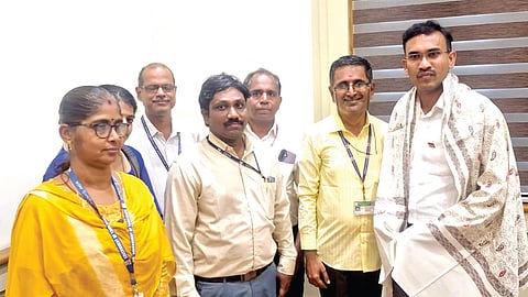அரசு மருத்துவமனைகளில் மருத்துவர், செவிலியர் பணியிடங்களை அதிகரிக்க வேண்டும்: அமைச்சரை சந்தித்து மருத்துவர்கள் மனு