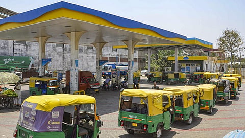 சிஎன்ஜி எரிவாயு விலை கிலோவுக்கு ரூ.2 உயர்வு: 11 நாட்களில் 4-வது முறை அதிகரிப்பு