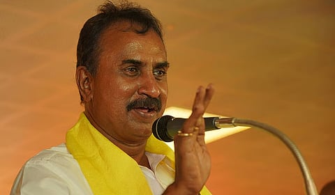 “நாங்கள் அண்ணன் - தம்பி போல் ஒற்றுமையாக இருக்கிறோம்” - எஸ்.பி. வேலுமணி