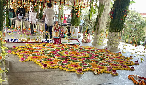 கொடைக்கானல் குறிஞ்சியாண்டவர் கோயிலில் மலர் வழிபாட்டு விழா கோலாகலம்