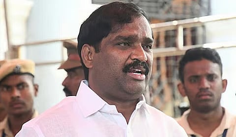 குற்ற சம்பவங்களுக்கு காரணமான மதுவை முற்றிலுமாக ஒழிக்க வேண்டும்: வேல்முருகன் வலியுறுத்தல்