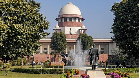 வணிக ரீதியாக பாலியல் சுரண்டலுக்காக 18 வயதுக்குட்பட்டோர் கடத்தப்பட்டால் போக்சோ சட்டம் பொருந்தும்: உச்ச நீதிமன்றம் உத்தரவு