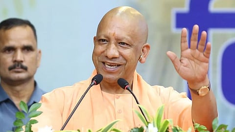 உ.பி. மதரஸா வாரியத் தேர்வில் சிறப்பிடம் பெற்ற மாணவர்களை கவுரவிக்கிறார் முதல்வர் யோகி