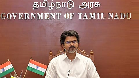 “ஆட்சி நிர்வாகம், மாநில உரிமைகளில் பங்களிப்பு...” - கருணாநிதி பிறந்தநாளில் முதல்வர் விஜய் புகழாரம்